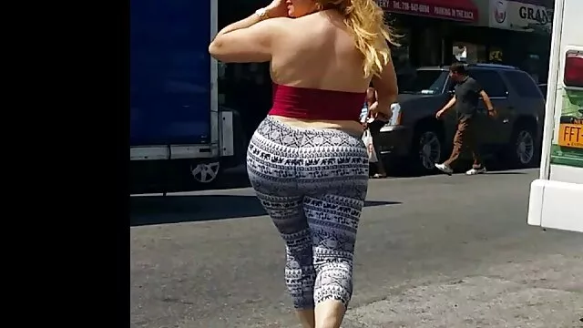 Mi esposa filmó vídeos pornos esto para que nuestro amigo lo viera