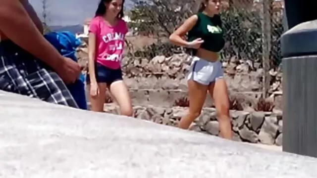 Dos incesto videos coños calientes en una cama