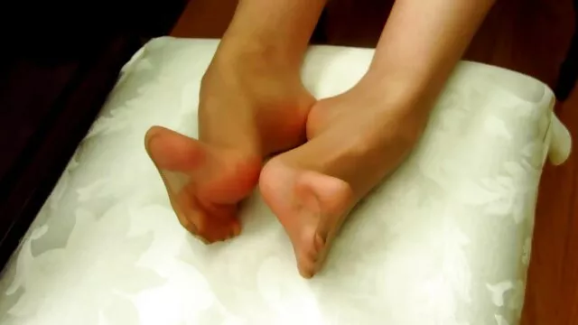 Tetona incesto xvideos les babe jugando con buttplug en baño
